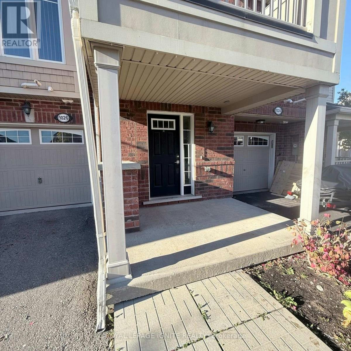 1026 Parmenter Point, Milton, ON, L9T 8R1 - 2