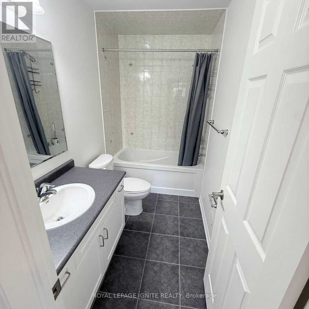 1026 Parmenter Point, Milton, ON, L9T 8R1 - 11
