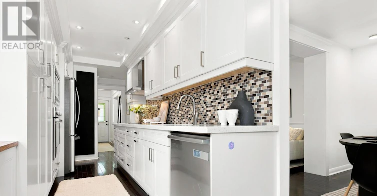127 Durie Street, Toronto, ON, M6S 3E7 - 10