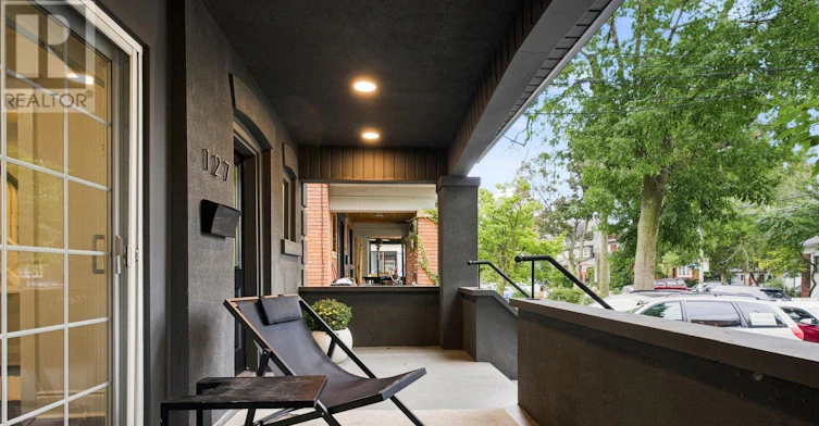 127 Durie Street, Toronto, ON, M6S 3E7 - 45