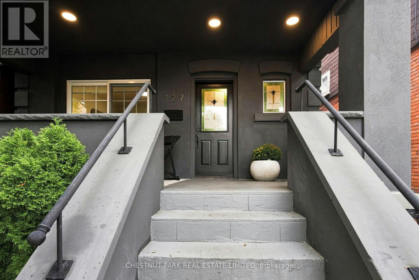 127 Durie Street, Toronto, ON, M6S 3E7 - 2