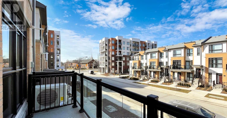 205-145 Canon Jackson Drive, Toronto, ON, M6M 2G1 - 31