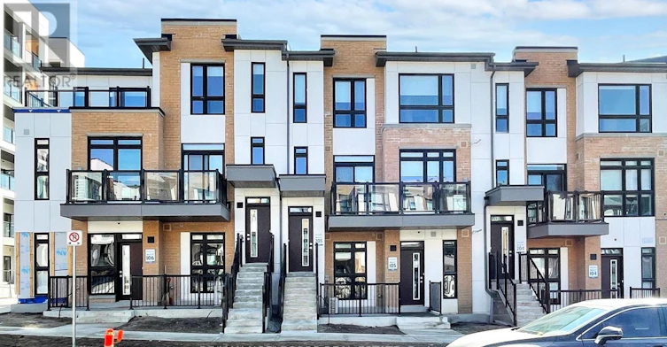 205-145 Canon Jackson Drive, Toronto, ON, M6M 2G1
