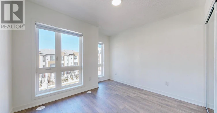 205-145 Canon Jackson Drive, Toronto, ON, M6M 2G1 - 23