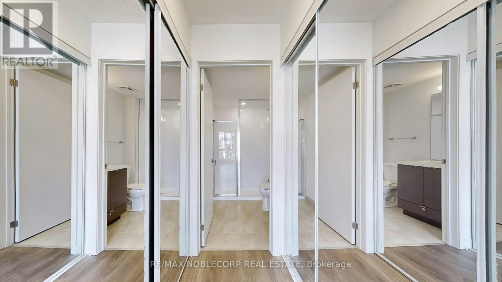205-145 Canon Jackson Drive, Toronto, ON, M6M 2G1 - 21