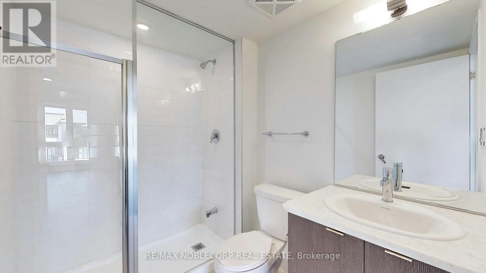 205-145 Canon Jackson Drive, Toronto, ON, M6M 2G1 - 22