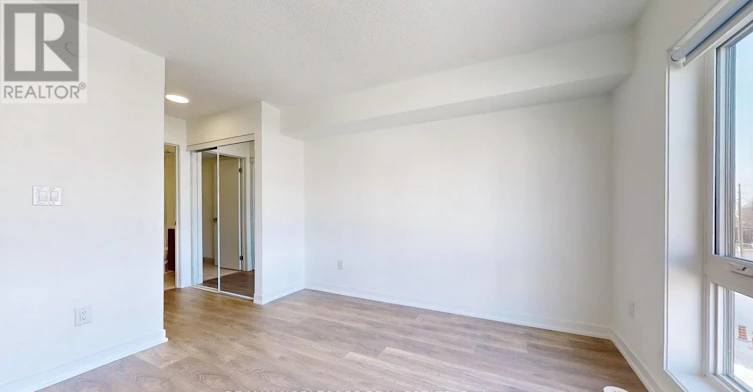 205-145 Canon Jackson Drive, Toronto, ON, M6M 2G1 - 19