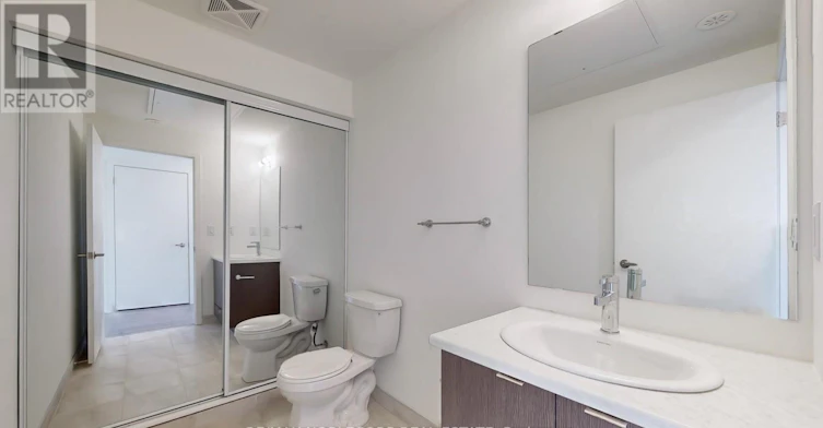 205-145 Canon Jackson Drive, Toronto, ON, M6M 2G1 - 14