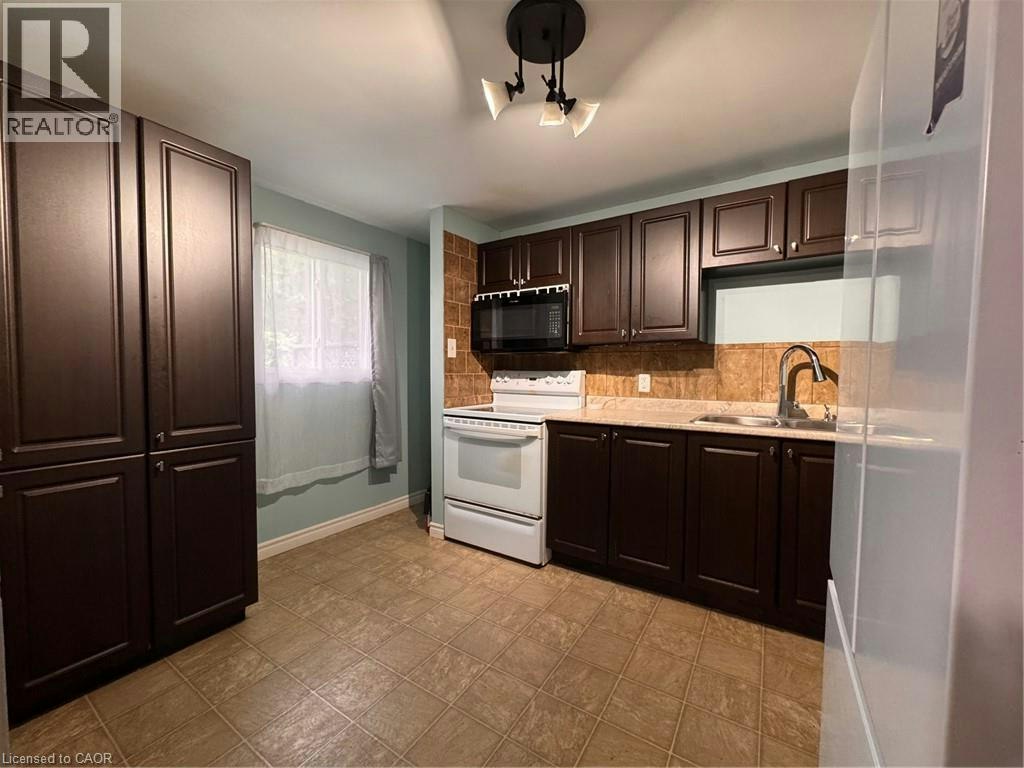 729 Parkview Crescent, Cambridge, ON, N3H 5H1 - 5