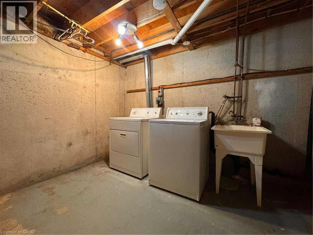 729 Parkview Crescent, Cambridge, ON, N3H 5H1 - 12