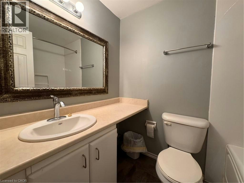 729 Parkview Crescent, Cambridge, ON, N3H 5H1 - 6