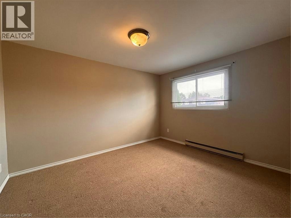 729 Parkview Crescent, Cambridge, ON, N3H 5H1 - 8