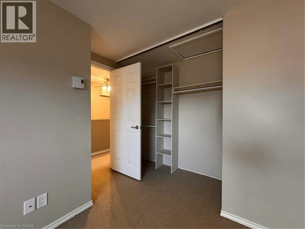 729 Parkview Crescent, Cambridge, ON, N3H 5H1 - 3