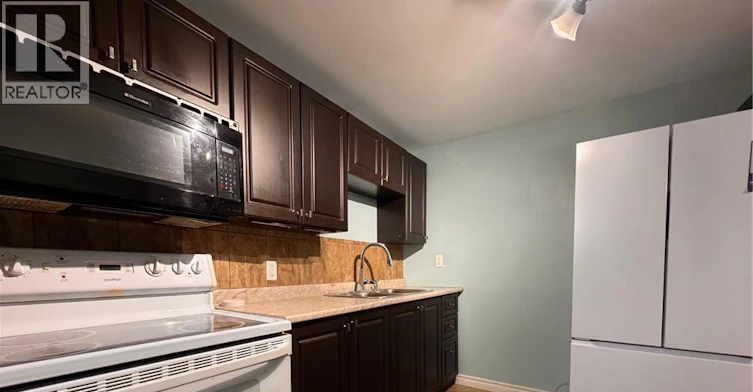 729 Parkview Crescent, Cambridge, ON, N3H 5H1 - 4