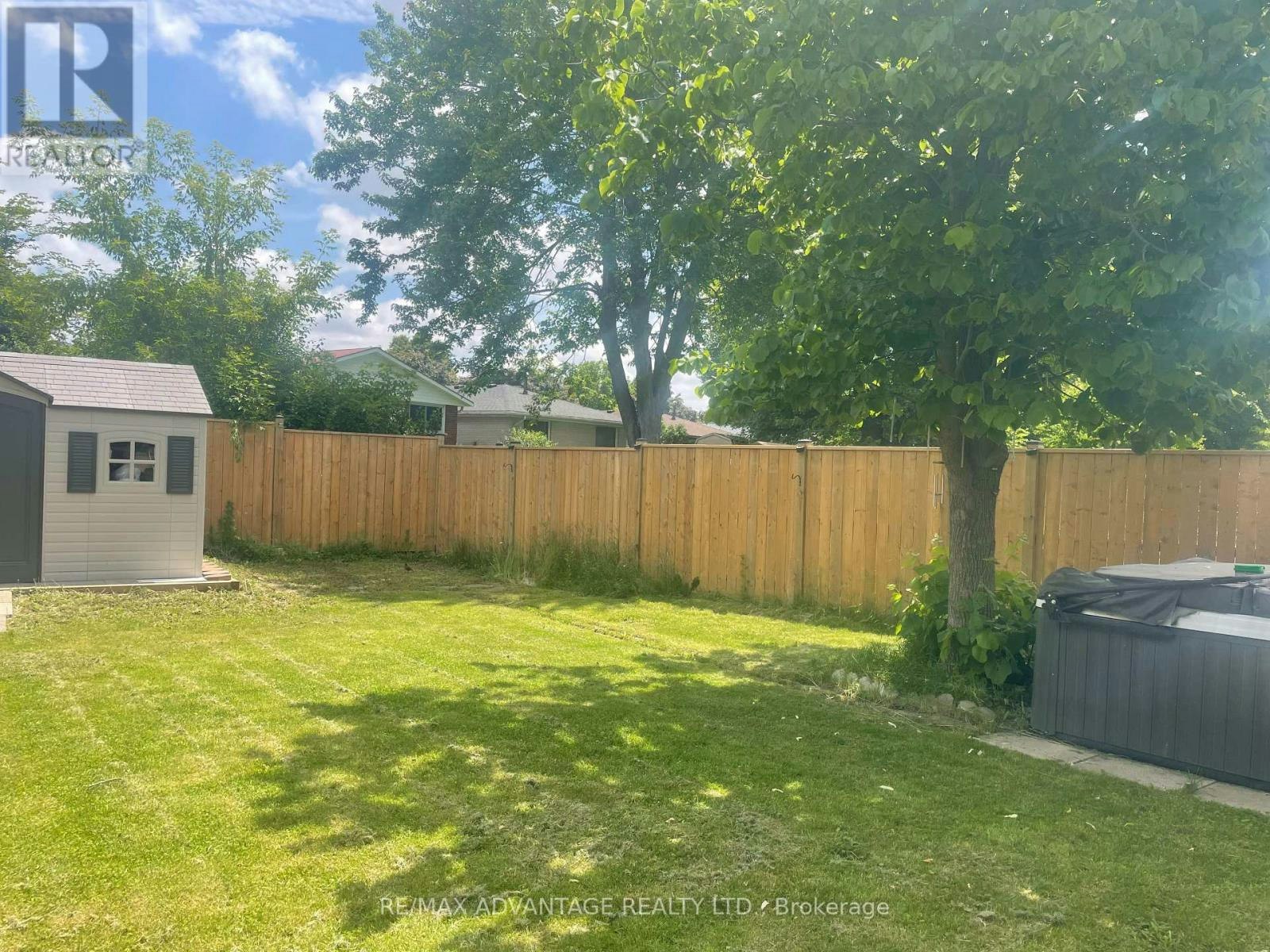 776 Dundalk Drive, London, ON, N6C 3V2 - 3