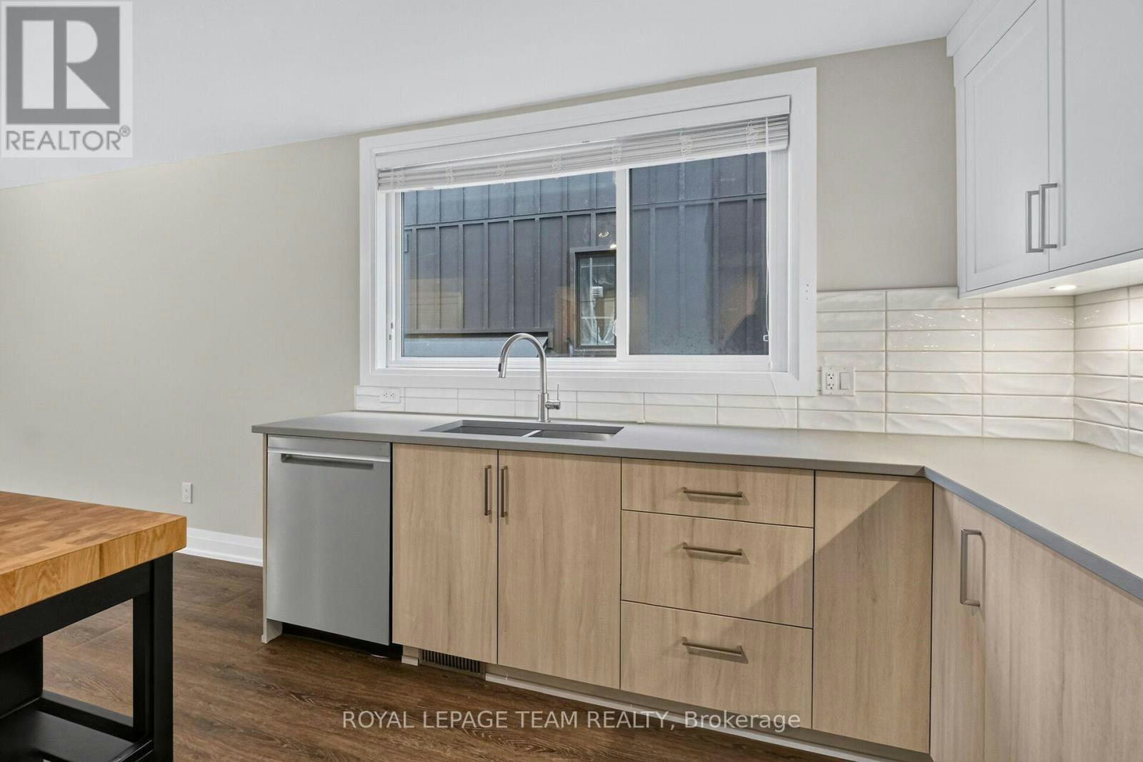 2-336 Tweedsmuir Avenue, Ottawa, ON, K1Z 5N4 - 24