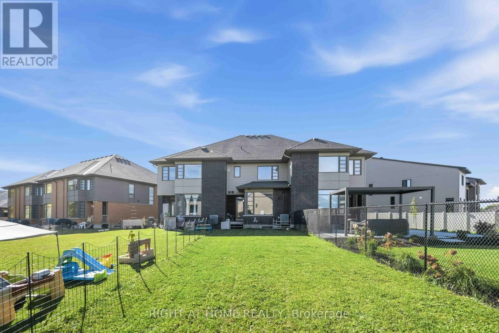 359 Big Dipper Street, Ottawa, ON, K4M 0J3 - 35