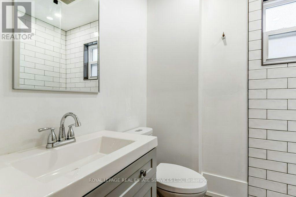 1-10 Fennings Street, Toronto, ON, M6J 3B8 - 32