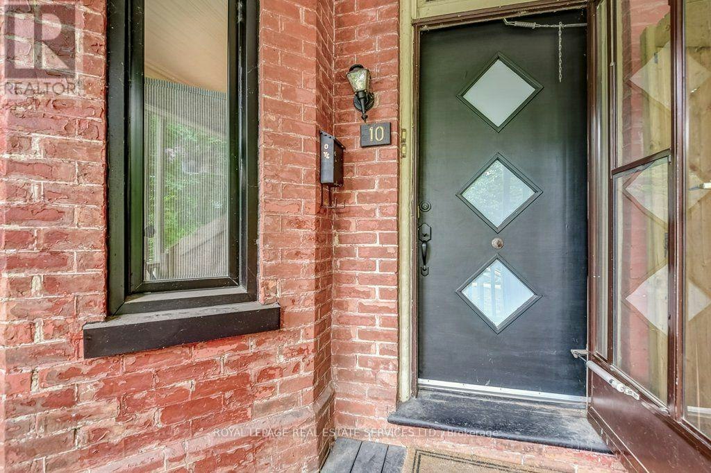 1-10 Fennings Street, Toronto, ON, M6J 3B8 - 3