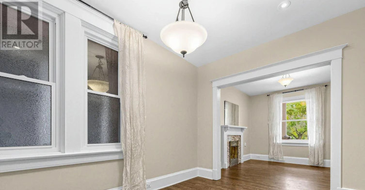 148 Felstead Avenue, Toronto, ON, M4J 1G5 - 7