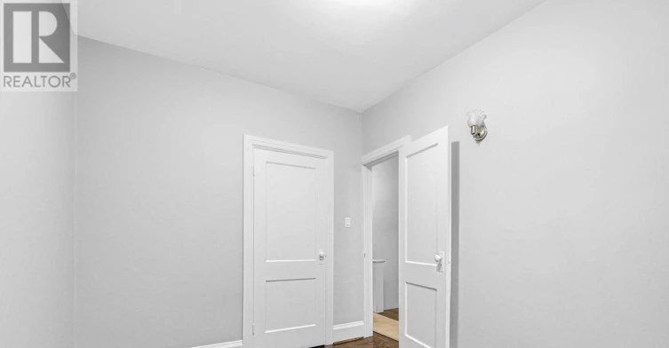 148 Felstead Avenue, Toronto, ON, M4J 1G5 - 18