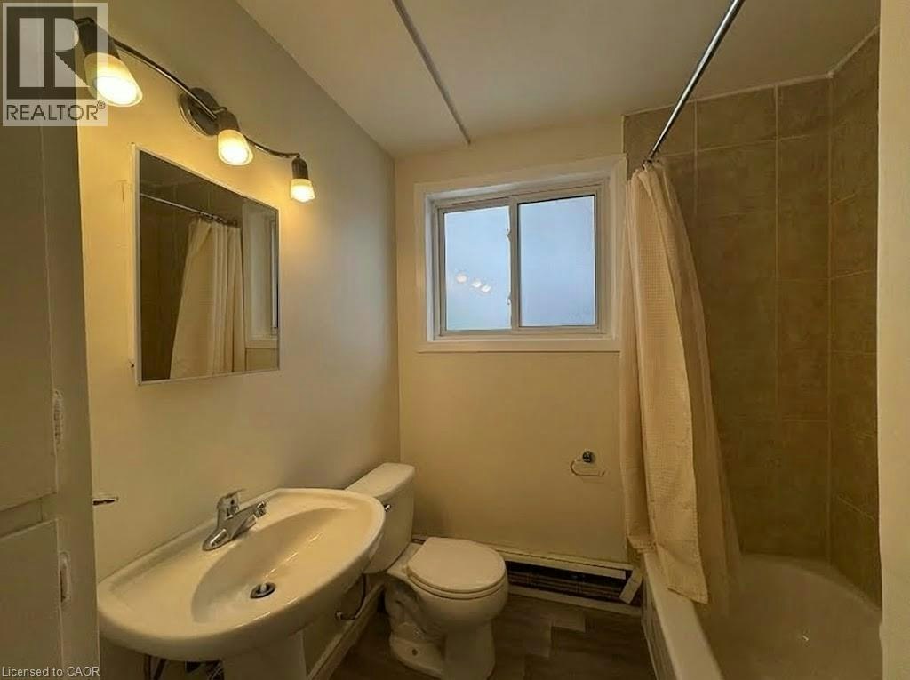 2-258 Cedar Street, Cambridge, ON, N1S 1W8 - 4