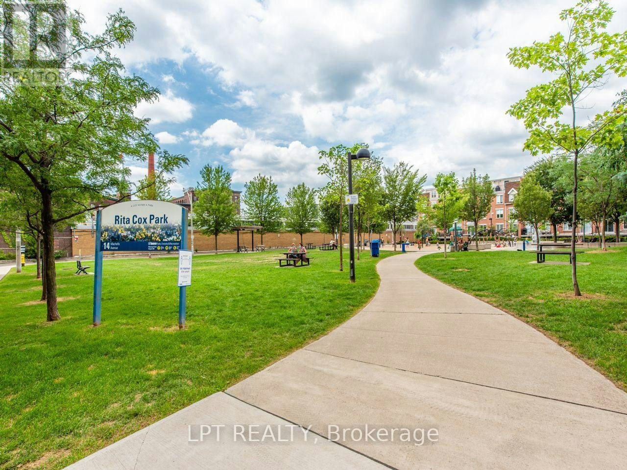 420-38 Joe Shuster Way, Toronto, ON, M6K 0A5 - 28