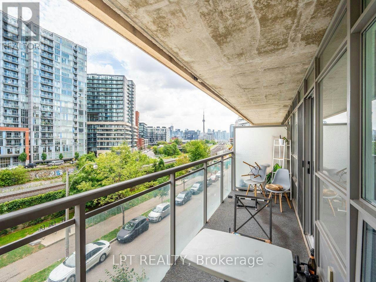 420-38 Joe Shuster Way, Toronto, ON, M6K 0A5 - 29