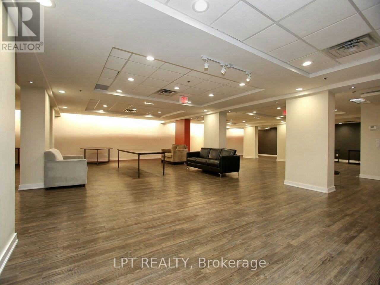 420-38 Joe Shuster Way, Toronto, ON, M6K 0A5 - 25