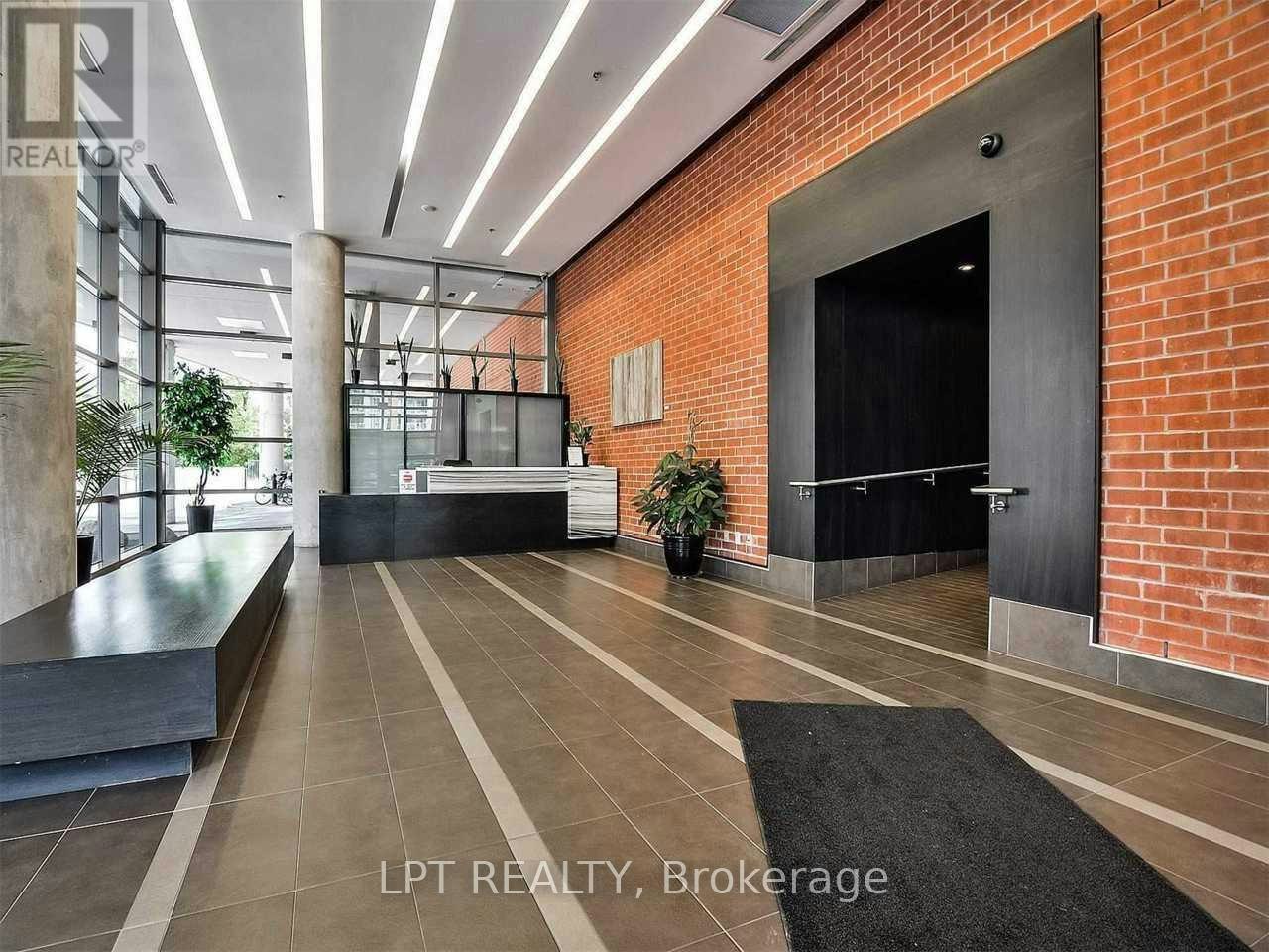 420-38 Joe Shuster Way, Toronto, ON, M6K 0A5 - 14