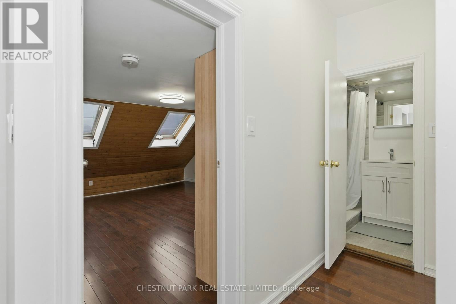 41 Roncesvalles Avenue, Toronto, ON, M6R 2K4 - 19