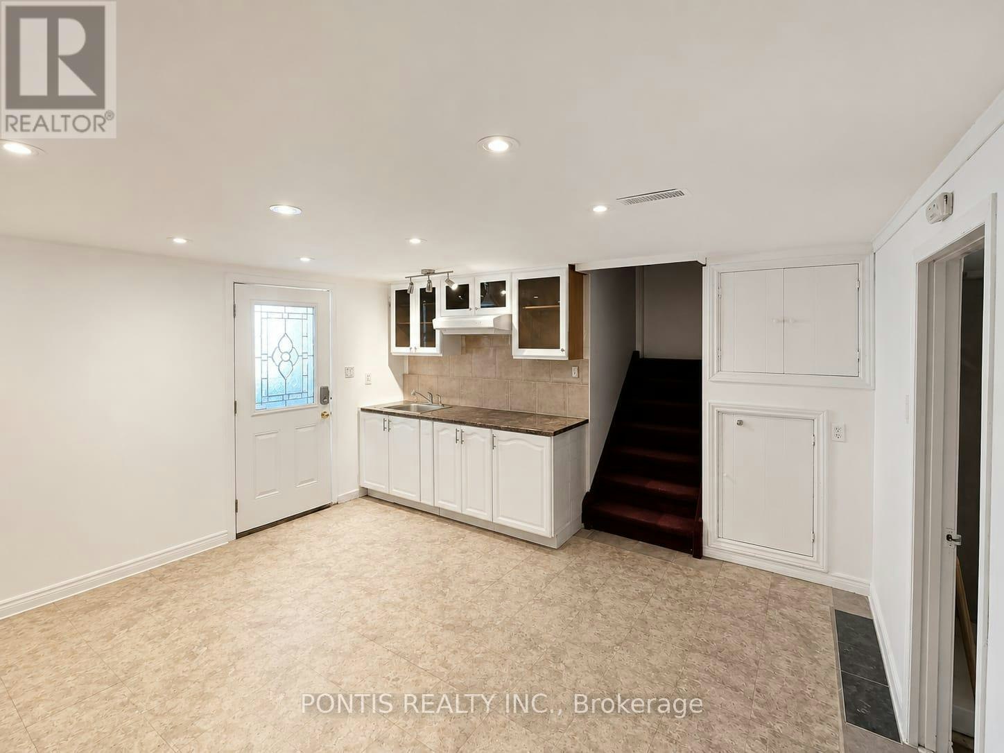 BSMT-3408 Monica Drive, Mississauga, ON, L4T 3E7 - 2