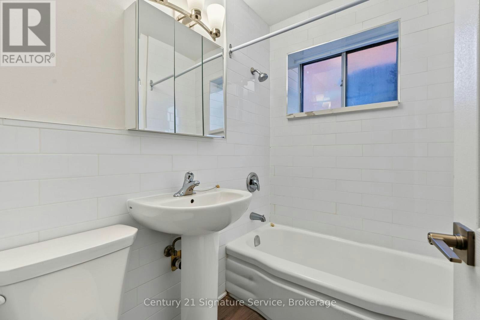 1254 Fennell Avenue E, Hamilton, ON, L8T 1T4 - 20