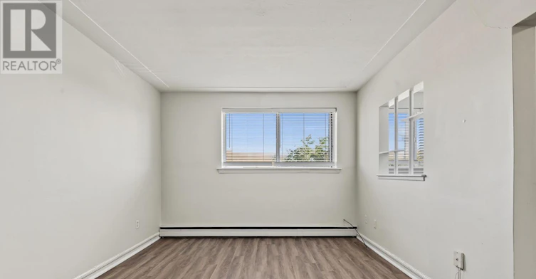 1254 Fennell Avenue E, Hamilton, ON, L8T 1T4 - 6