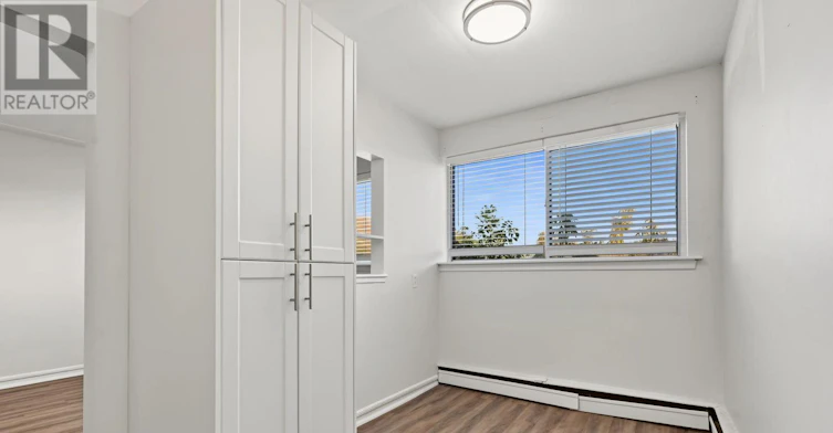 1254 Fennell Avenue E, Hamilton, ON, L8T 1T4 - 10