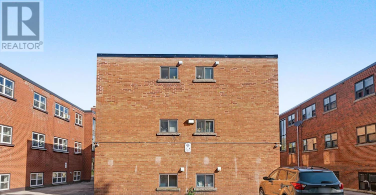 1254 Fennell Avenue E, Hamilton, ON, L8T 1T4 - 21