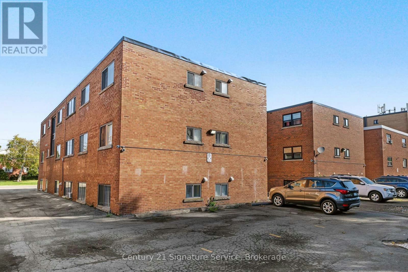 1254 Fennell Avenue E, Hamilton, ON, L8T 1T4 - 22