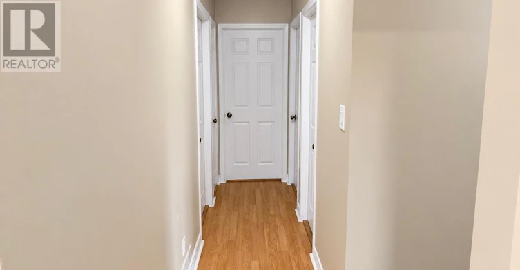 MAIN-78 Commerford Street, Thorold, ON, L2V 4R1 - 4