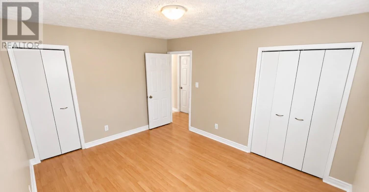 MAIN-78 Commerford Street, Thorold, ON, L2V 4R1 - 9