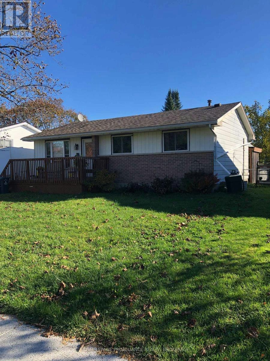 804 Clark Crescent, Kingston, ON, K7M 6J4
