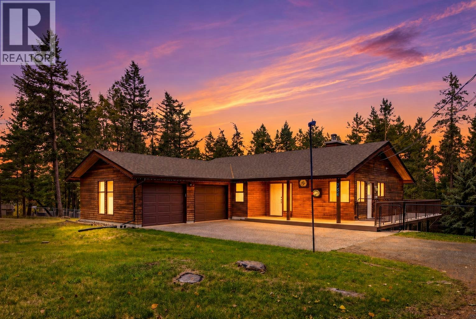 754 Roberts Drive, Williams Lake, BC, V2G 5K1