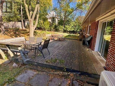 103 Laurentide Drive, Toronto, ON, M3A 3E4 - 29