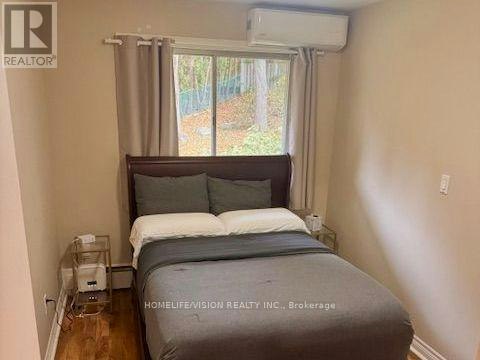103 Laurentide Drive, Toronto, ON, M3A 3E4 - 11