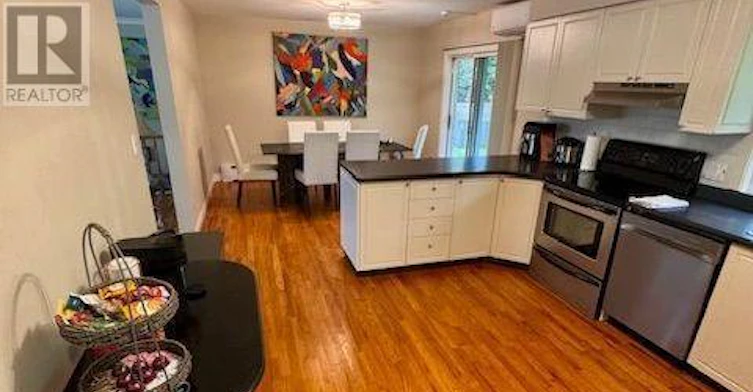 103 Laurentide Drive, Toronto, ON, M3A 3E4 - 14