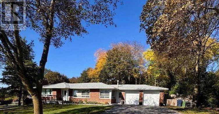 103 Laurentide Drive, Toronto, ON, M3A 3E4 - 2
