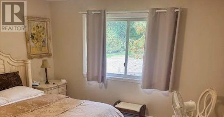 103 Laurentide Drive, Toronto, ON, M3A 3E4 - 12