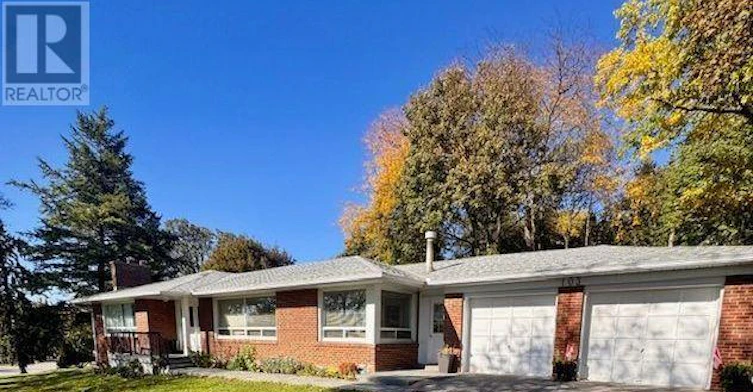 103 Laurentide Drive, Toronto, ON, M3A 3E4