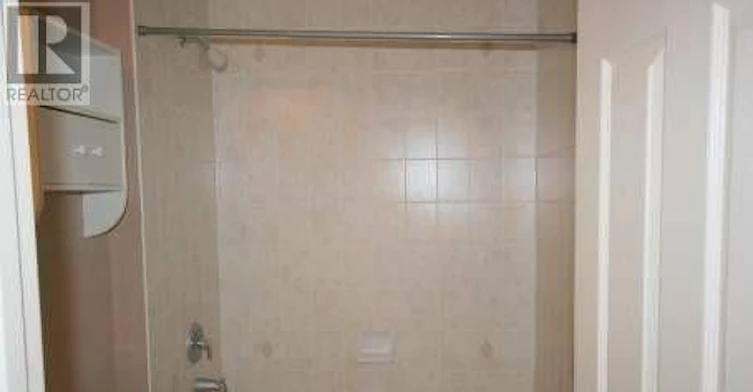 8868 Sheppard Avenue E, Toronto, ON, M1B 5R7 - 2