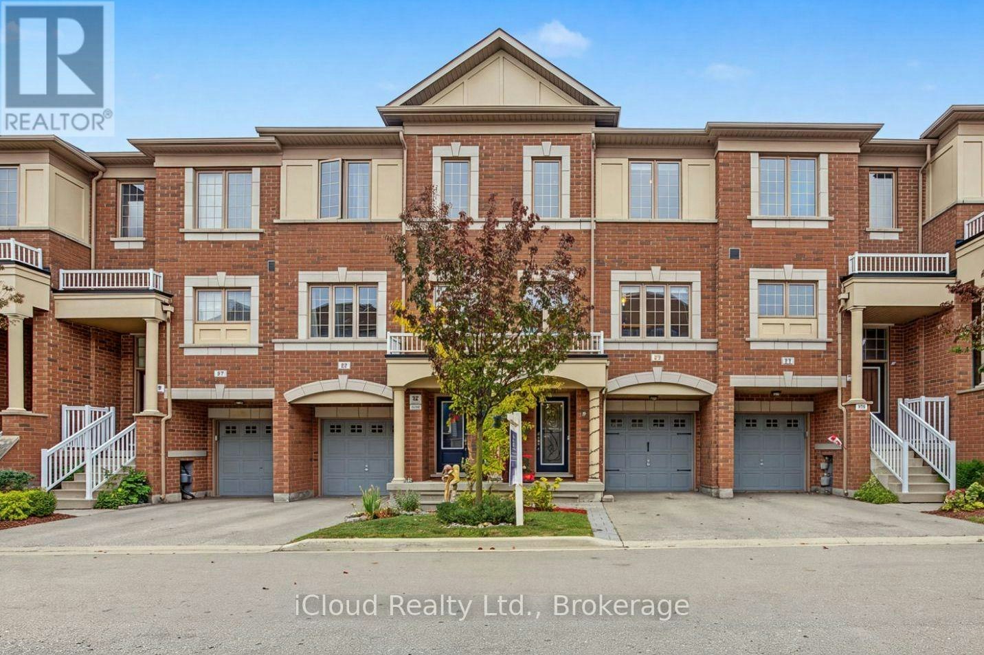 49 Aspen Hills Road, Brampton, ON, L6Y 0H7