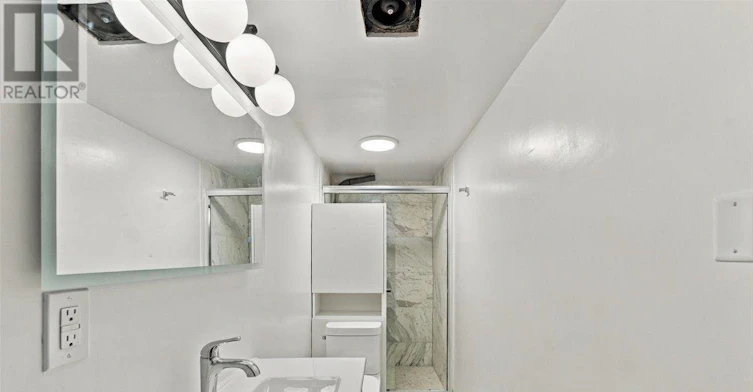 5-99 Regent Road, Toronto, ON, M3K 1H2 - 7